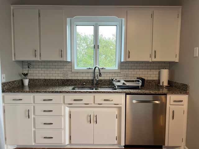 166 Stoneridge Drive, Chesnee, SC 29323