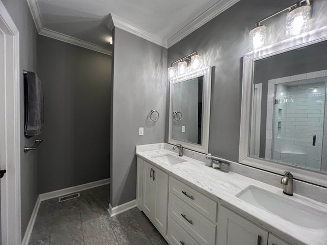 166 Stoneridge Drive, Chesnee, SC 29323