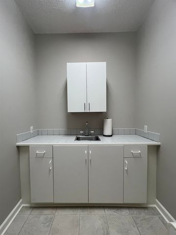 166 Stoneridge Drive, Chesnee, SC 29323