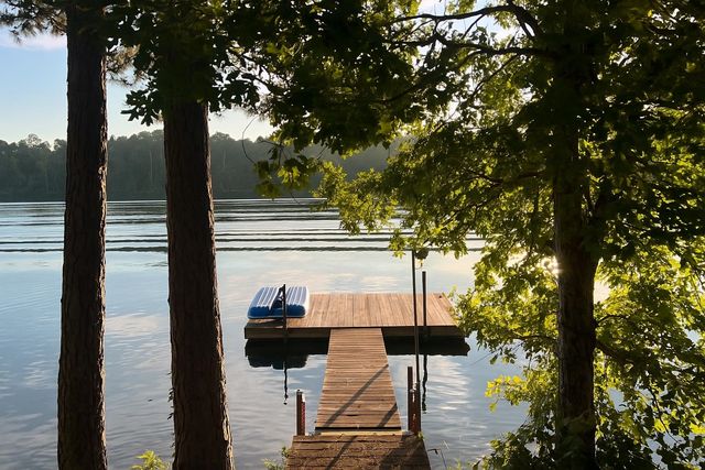 166 Stoneridge Drive, Chesnee, SC 29323