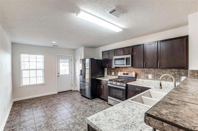 19346 Bold River Road, Tomball, TX 77375