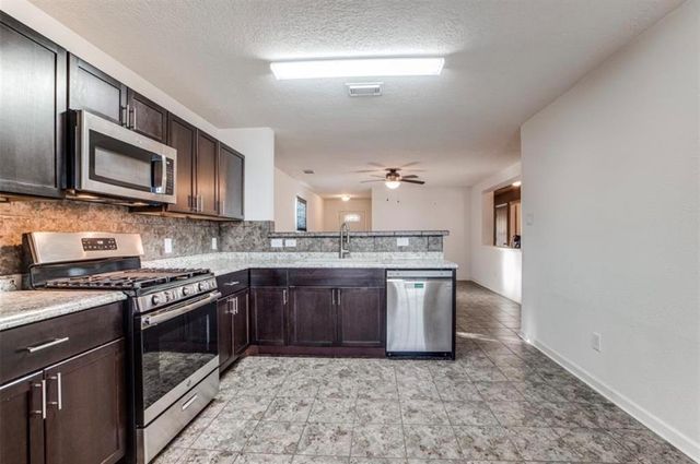 19346 Bold River Road, Tomball, TX 77375