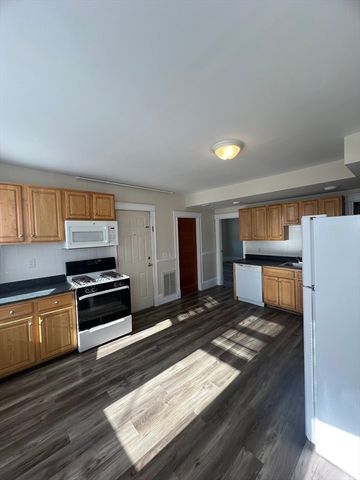 58 Sawtell Ave 4, Brockton, MA 02301