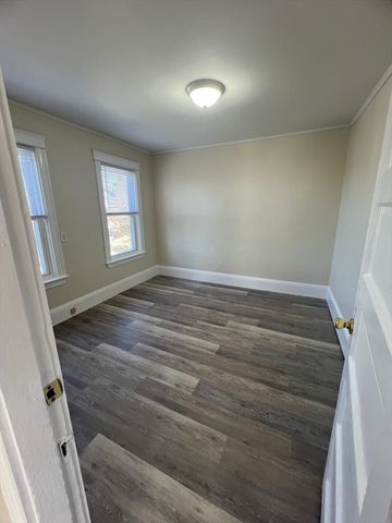 58 Sawtell Ave 4, Brockton, MA 02301