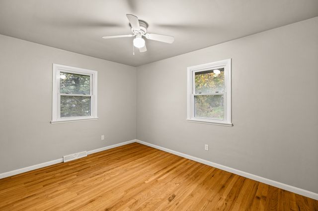 2831 SE 10th Street, Des Moines, IA 50315