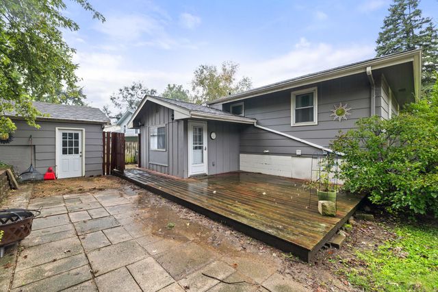 2831 SE 10th Street, Des Moines, IA 50315