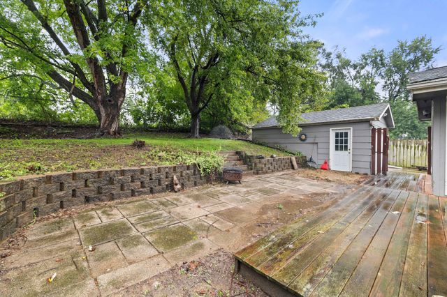 2831 SE 10th Street, Des Moines, IA 50315