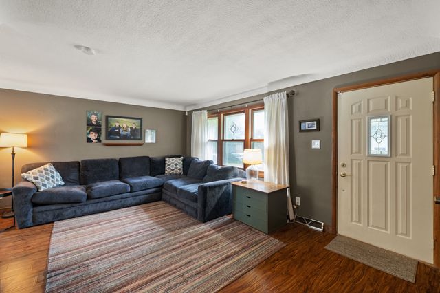 2831 SE 10th Street, Des Moines, IA 50315
