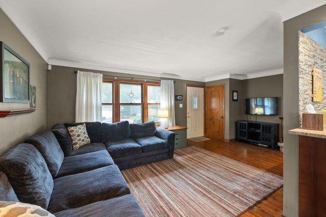 2831 SE 10th Street, Des Moines, IA 50315