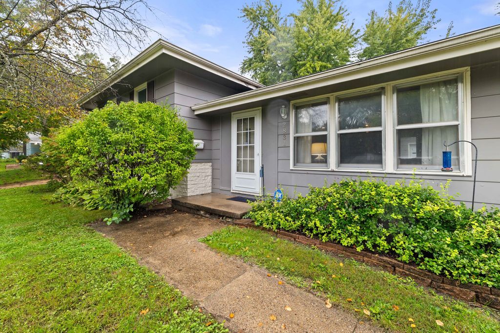 2831 SE 10th Street, Des Moines, IA 50315