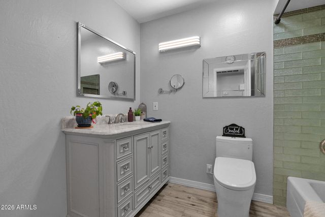 2103 W PALOMINO Drive, Chandler, AZ 85224