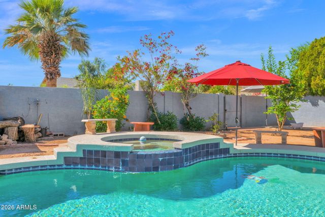 2103 W PALOMINO Drive, Chandler, AZ 85224