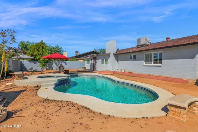 2103 W PALOMINO Drive, Chandler, AZ 85224