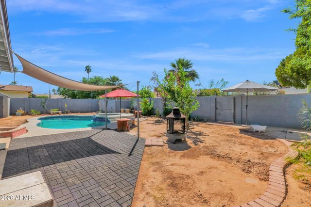 2103 W PALOMINO Drive, Chandler, AZ 85224