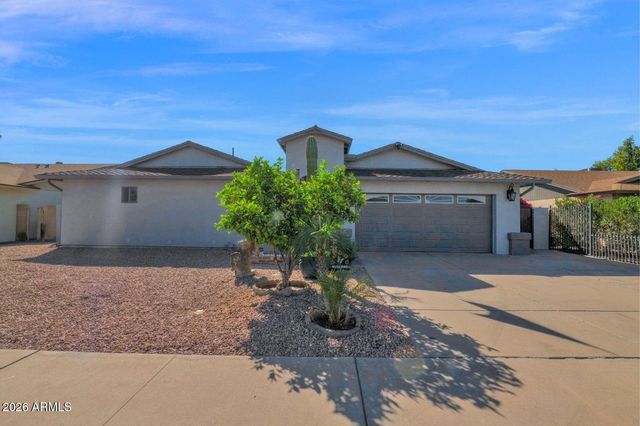2103 W PALOMINO Drive, Chandler, AZ 85224