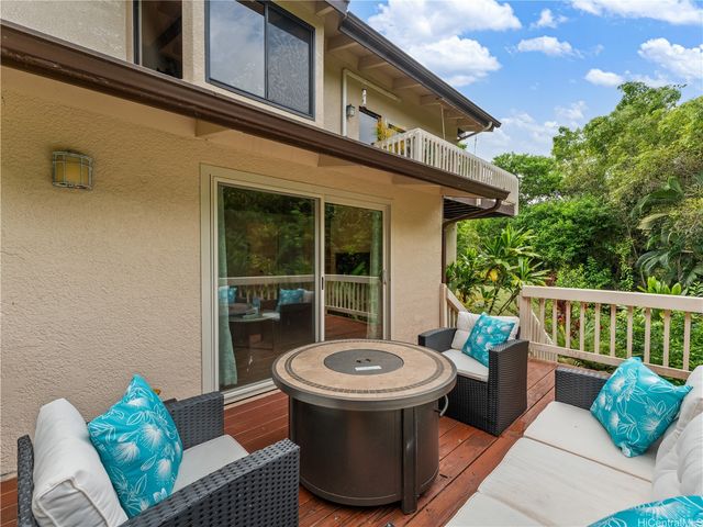 46-393 Nahewai Street, Kaneohe, HI 96744