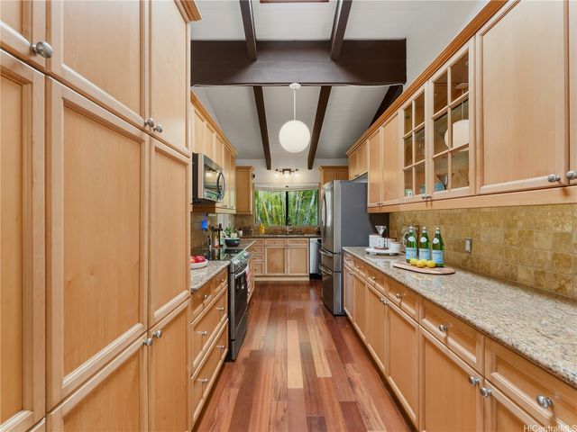 46-393 Nahewai Street, Kaneohe, HI 96744