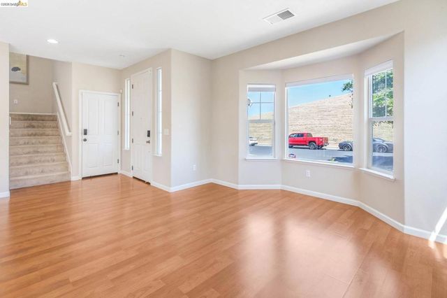 2902 Haddington Ct, Brentwood, CA 94513