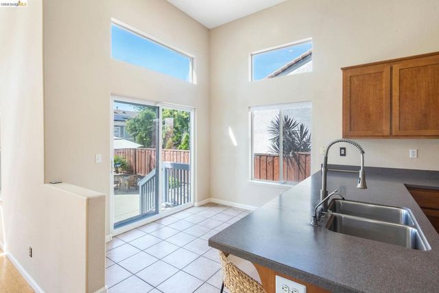 2902 Haddington Ct, Brentwood, CA 94513