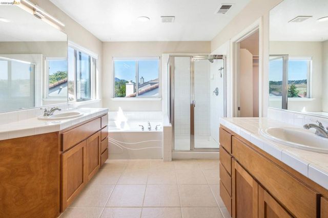 2902 Haddington Ct, Brentwood, CA 94513