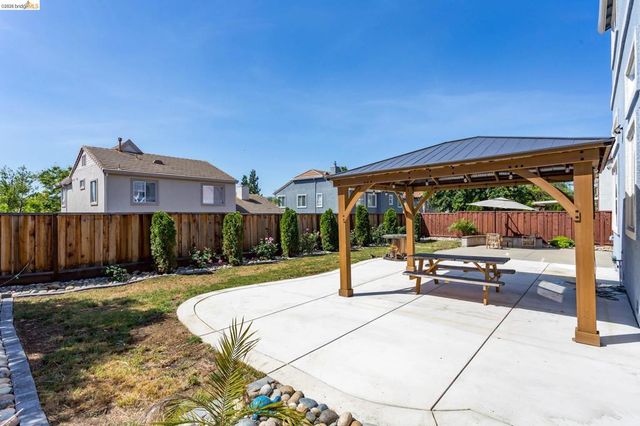2902 Haddington Ct, Brentwood, CA 94513