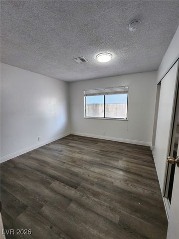 1823 Niblick Circle, Las Vegas, NV 89142