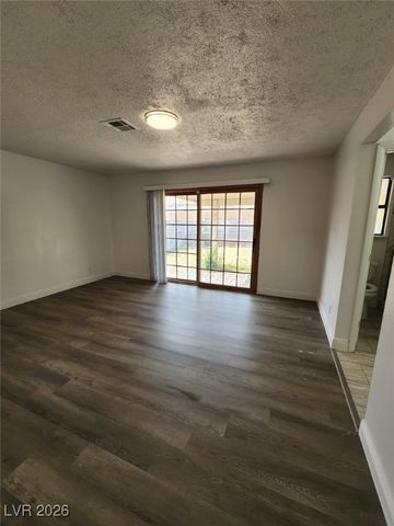 1823 Niblick Circle, Las Vegas, NV 89142