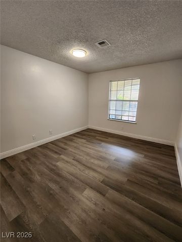 1823 Niblick Circle, Las Vegas, NV 89142