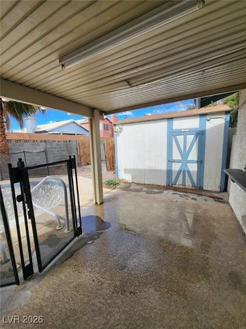 1823 Niblick Circle, Las Vegas, NV 89142