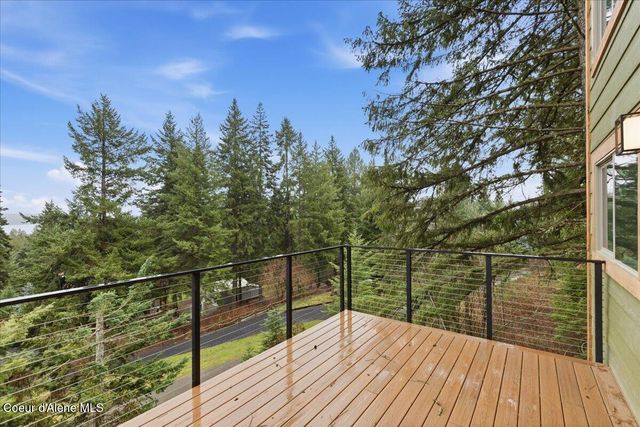 21941 S Lakeview DR, Worley, ID 83876