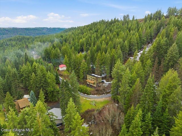 21941 S Lakeview DR, Worley, ID 83876
