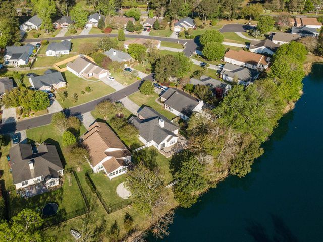 56 Wildflower Trail, Pawleys Island, SC 29585