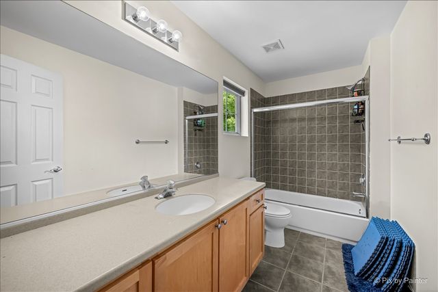 3822 Ashley Court, Rolling Meadows, IL 60008
