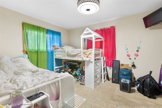 784 N Moccasin Place, Sapulpa, OK 74066