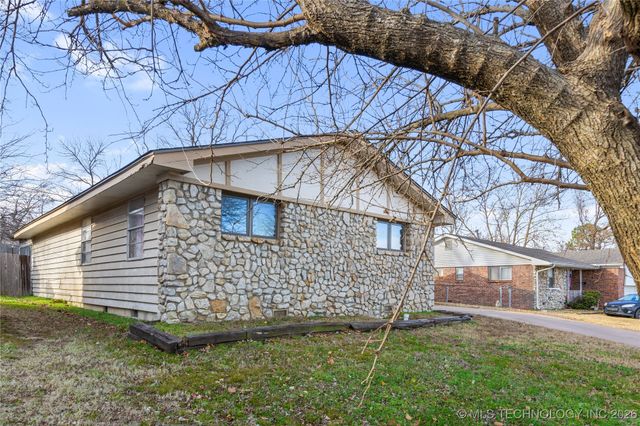 784 N Moccasin Place, Sapulpa, OK 74066