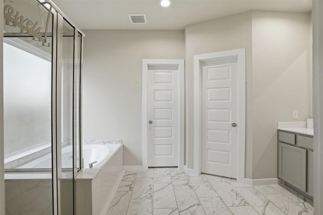 10907 W Fall Fern Circle, Houston, TX 77044