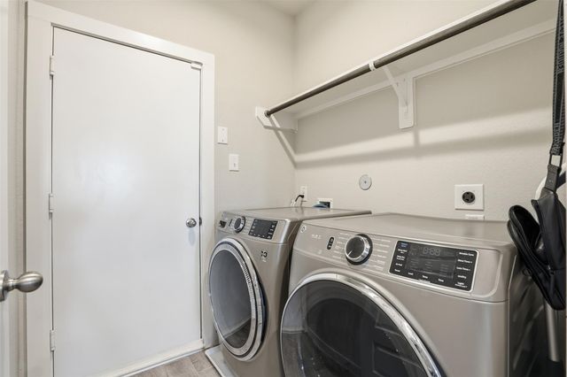 10907 W Fall Fern Circle, Houston, TX 77044