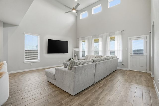 10907 W Fall Fern Circle, Houston, TX 77044