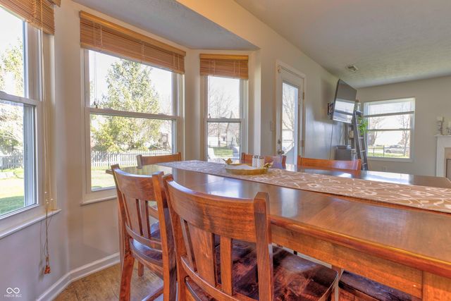 17872 Grassy Knoll Drive, Westfield, IN 46074