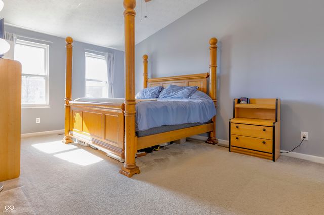 17872 Grassy Knoll Drive, Westfield, IN 46074