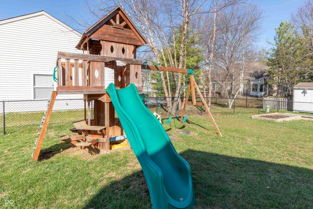 17872 Grassy Knoll Drive, Westfield, IN 46074