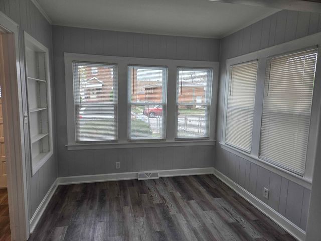 4330 Olcott Avenue, East Chicago, IN 46312