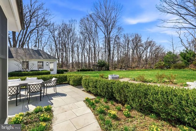 828 BLACK ROCK RD, Gladwyne, PA 19035