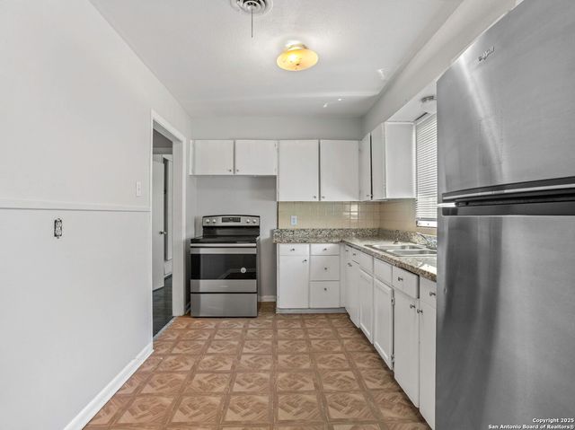 614 Karen, San Antonio, TX 78218