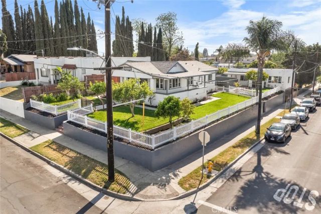 201 S Melrose, Placentia, CA 92870