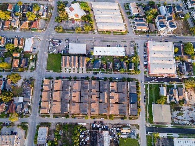 94 N Hutcheson Street, Houston, TX 77003