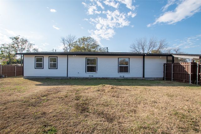 2220 Housley Drive, Dallas, TX 75228