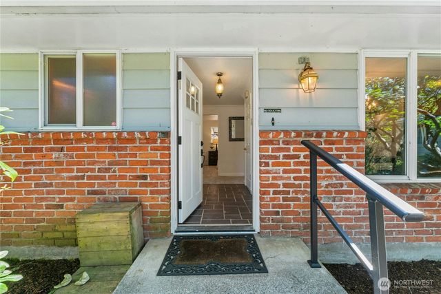 14321 Duryea Lane S, Tacoma, WA 98444