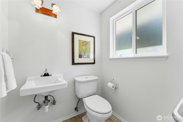 14321 Duryea Lane S, Tacoma, WA 98444