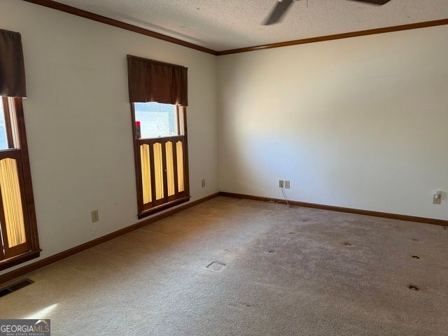 206 Ridge Circle, Dublin, GA 31021